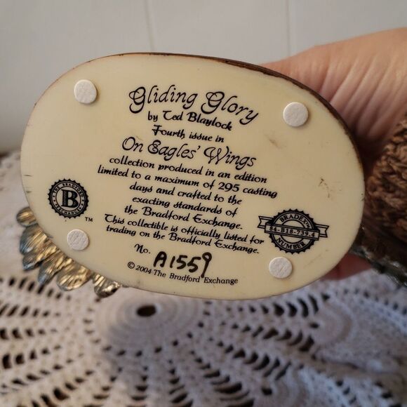 Bradford Exchange "Gliding Glory" from On Eagle's Wings Collection Eagle Statue - Picture 7 of 7